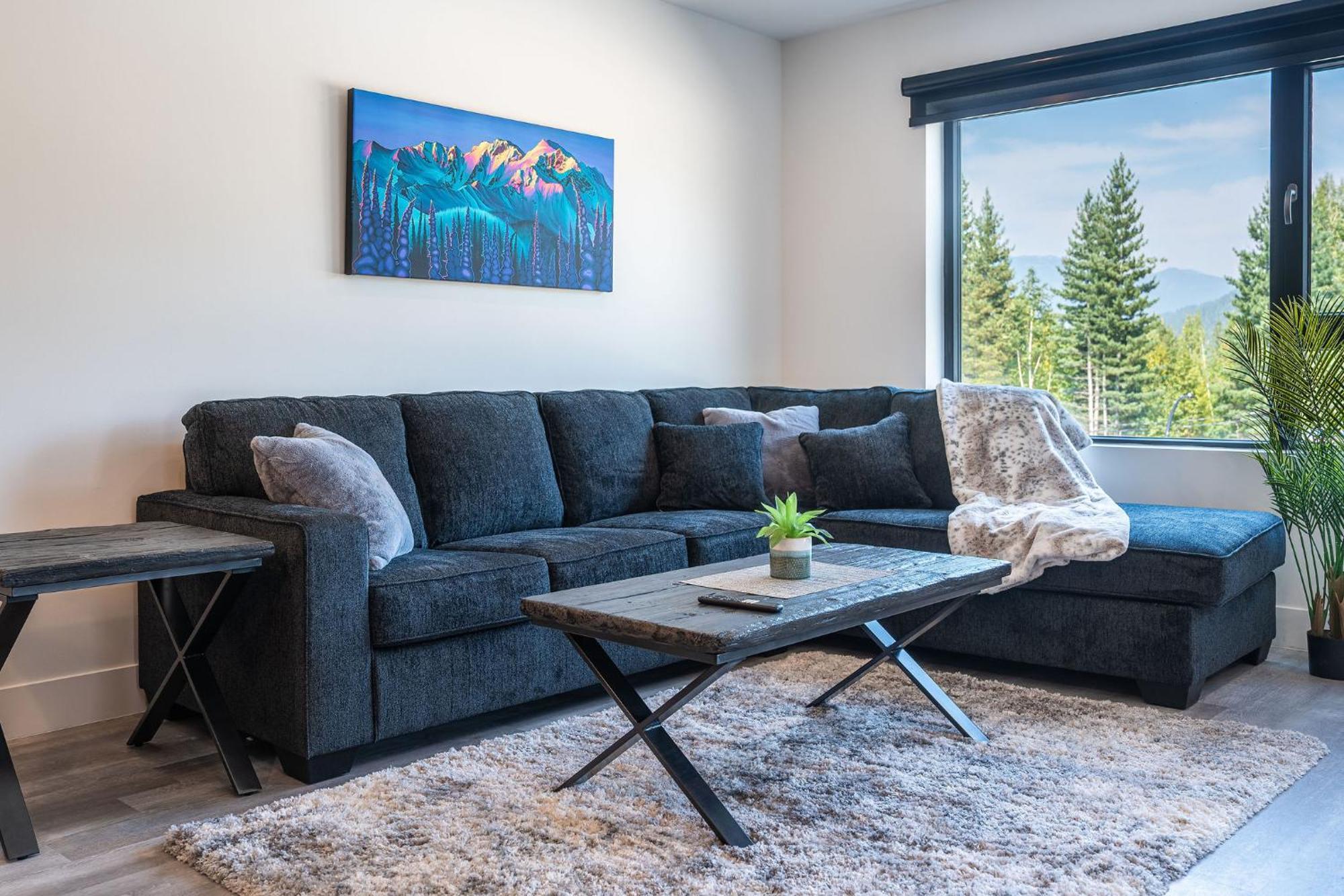 Alpine Haven By Revelstoke Vacations Daire Dış mekan fotoğraf